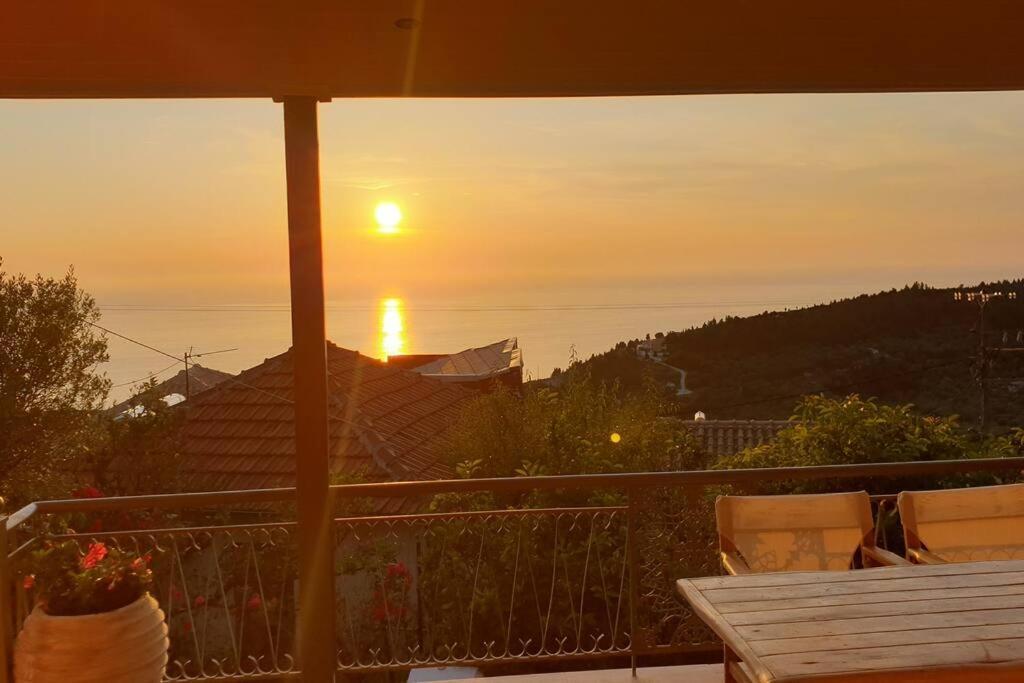 Pure Blue House Villa อธานนิออน ภายนอก รูปภาพ
